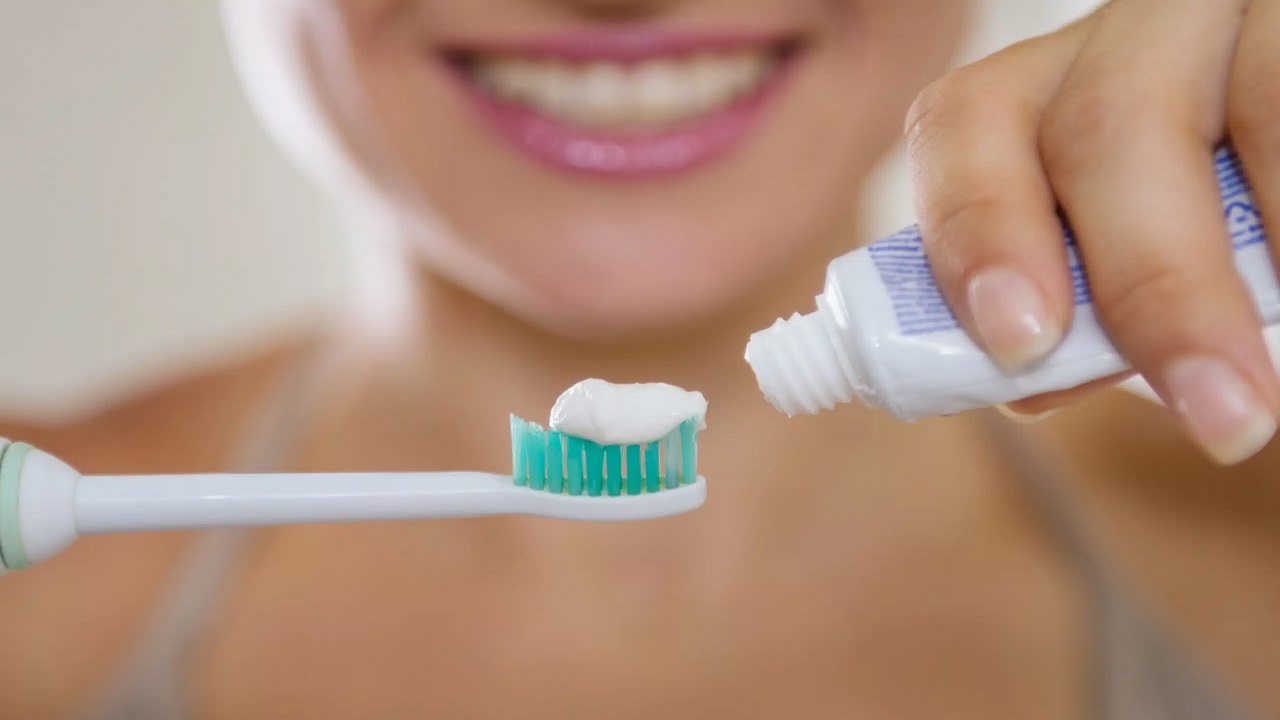 Role of OEM Oral Care Manufacturer: Design a Private Label Toothpaste Brand