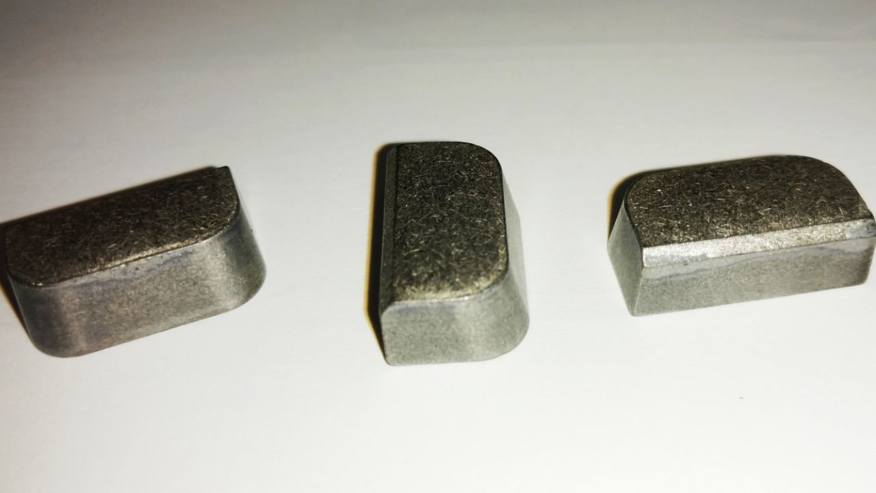 Simple Ways to Slow Down Wear on Sandvik Stump Grinder Carbide Teeth